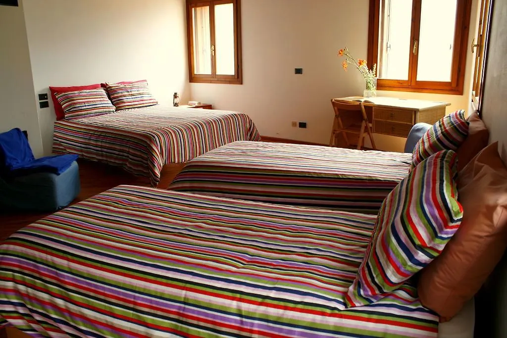 B&B Allo Spizzo Valstagna 0*,  Italien